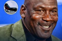 开云体育中国-羽毛球明星乔丹将逆转