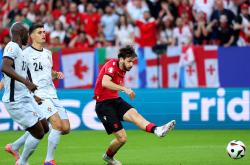 开云体育中国-包含欧洲杯预选赛的精彩对决不断上演的词条