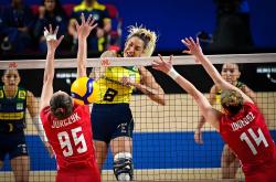 开云体育下载-巴西选手在排球比赛中力克对手，晋级