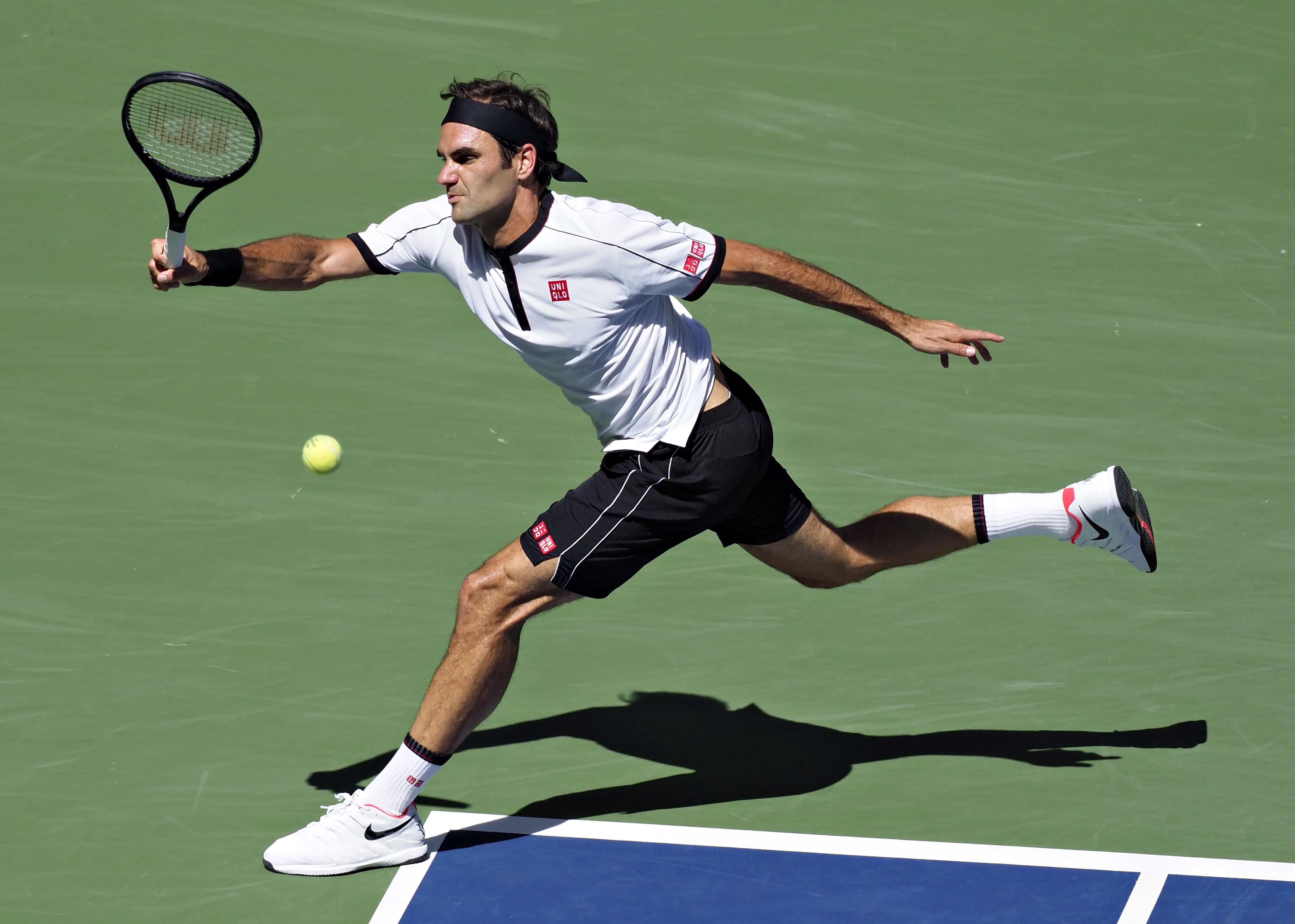 日本网球队逆转世界网球队,费德勒制霸全场的简单介绍 日本网球队逆转世界网球队,费德勒制霸全场的简单介绍