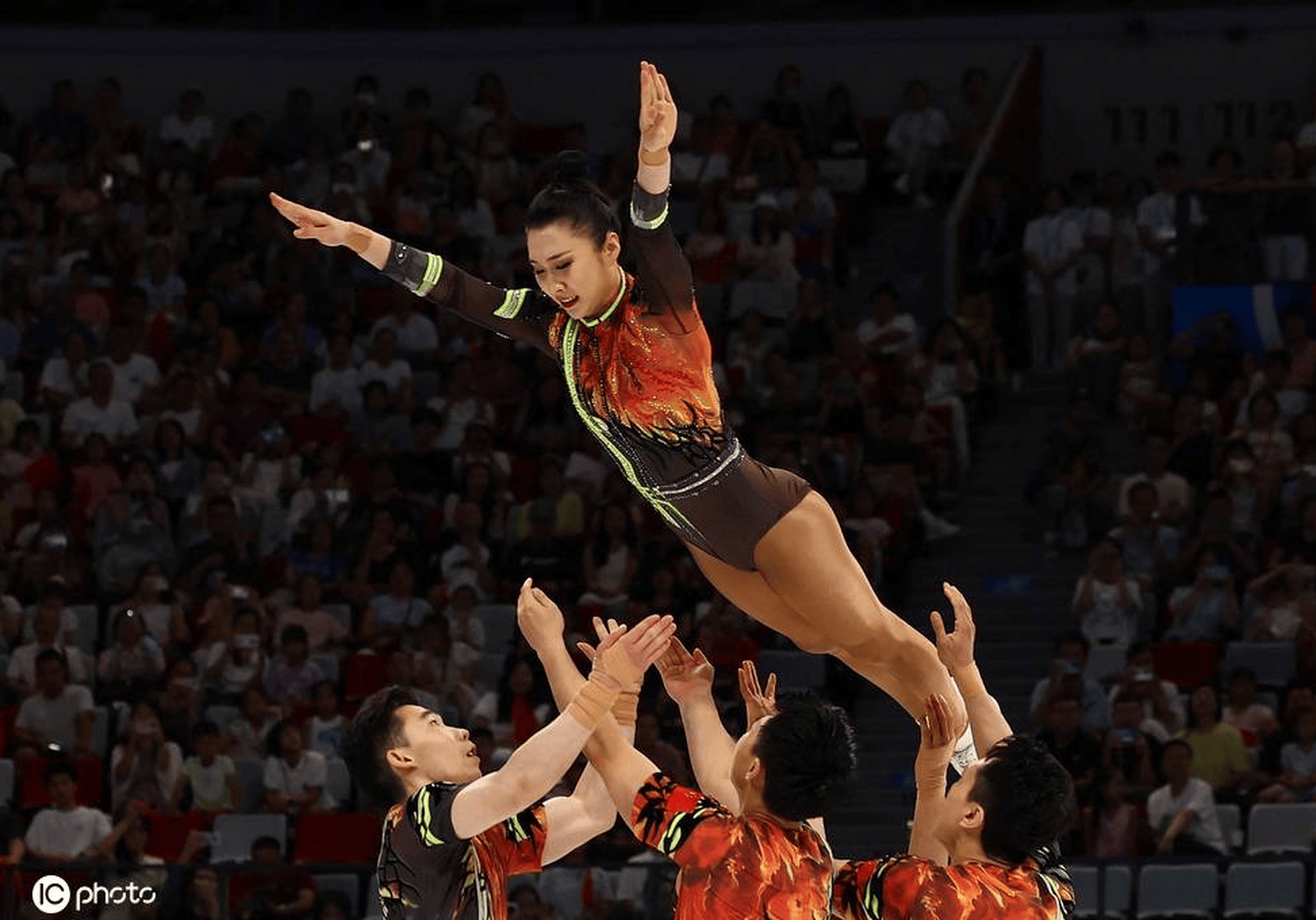 包含世界聚焦！体操赛事全球收视创新高的词条